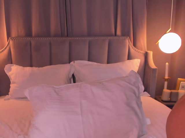 Oddajajo posnetke zaslona BrittanyFaris