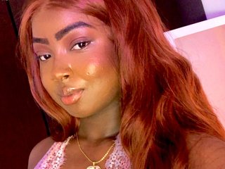 Erotični video klepet Brittanyjhonnns