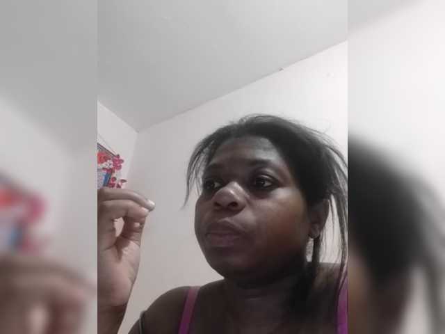 Oddajajo posnetke zaslona briyitza