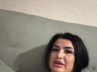 Erotični video klepet Brunette00000