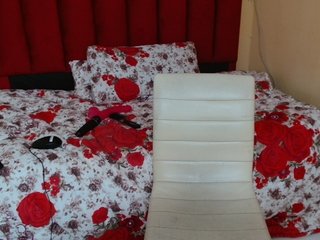 Erotični video klepet BubblyRouxyXXXxx