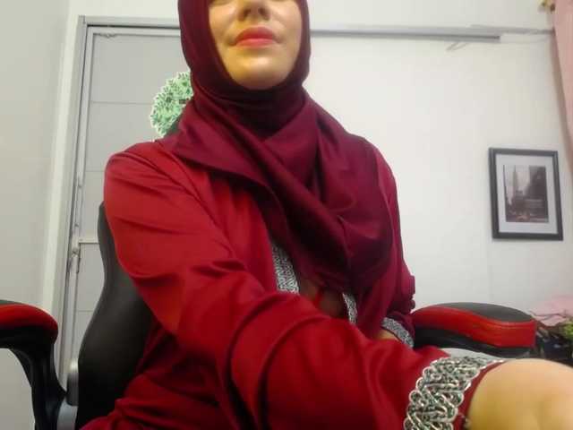 Oddajajo posnetke zaslona BushraBurhan