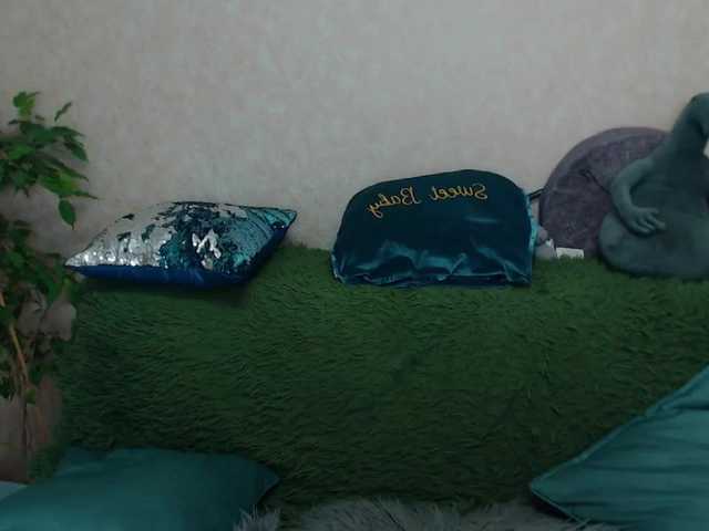 Oddajajo posnetke zaslona Busilady