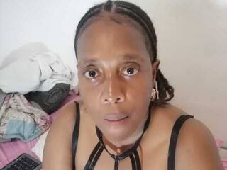 Erotični video klepet Bustylove27