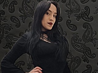 Erotični video klepet BustyVampyre