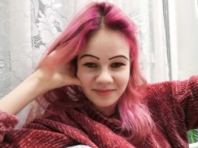 Oddajajo posnetke zaslona Callmelissa