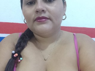 Erotični video klepet Camila-360