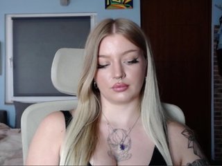 Erotični video klepet CamilaLove