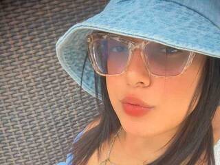 Erotični video klepet CamilaNaughty