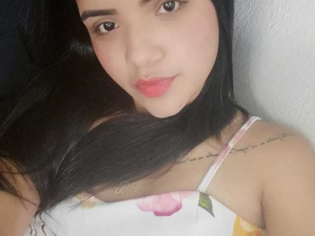 Profilna fotografija CamilaParris