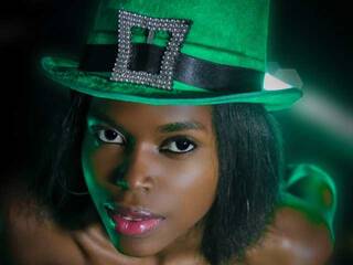 Erotični video klepet CamilaRachell