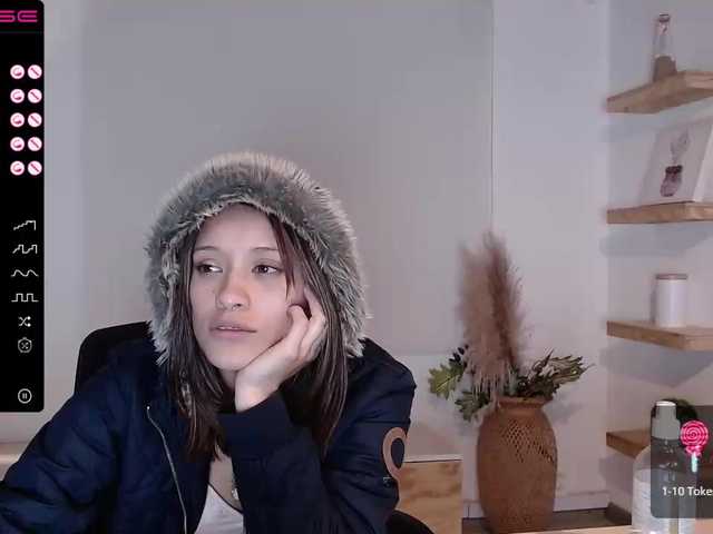 Oddajajo posnetke zaslona candycherryhot