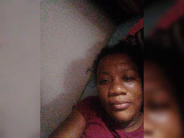 Oddajajo posnetke zaslona Canela08