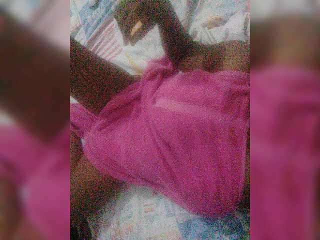 Oddajajo posnetke zaslona Canela08