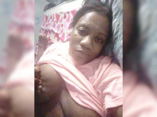 Oddajajo posnetke zaslona Canela08