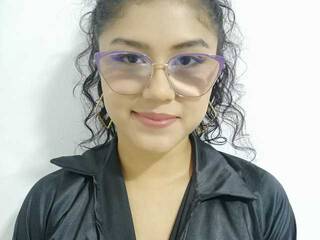 Erotični video klepet CARAMEELL