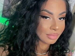 Erotični video klepet CardiSin