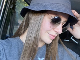 Erotični video klepet CarlieActive