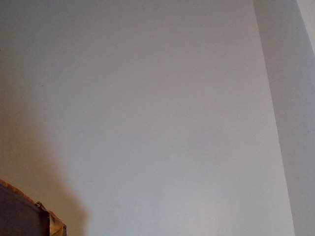 Oddajajo posnetke zaslona Carlyskoop1