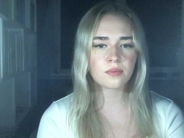Oddajajo posnetke zaslona Carmen4you