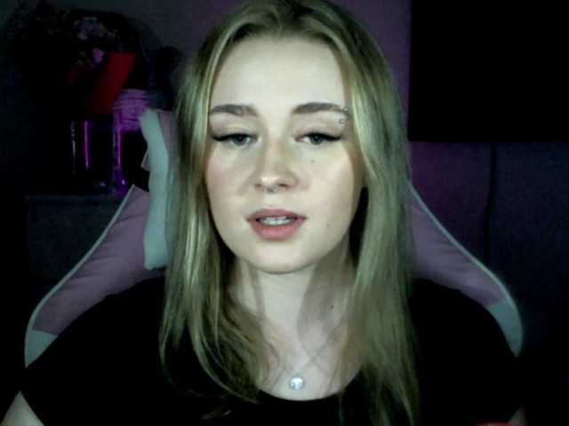Oddajajo posnetke zaslona Carmen4you