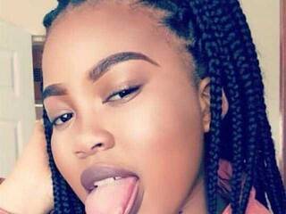 Erotični video klepet Carolina-Cutie