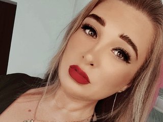 Erotični video klepet CarolineGrac1