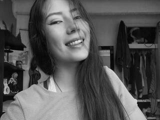 Erotični video klepet Carolinexxx-1