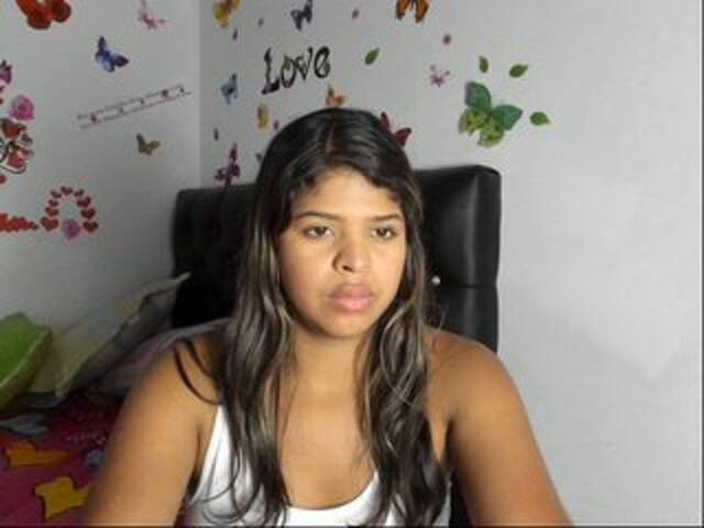 Oddajajo posnetke zaslona carool20