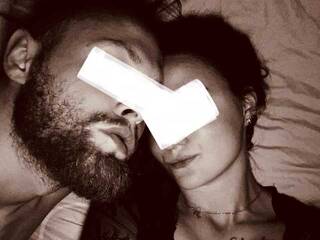 Erotični video klepet Cary-Vit7