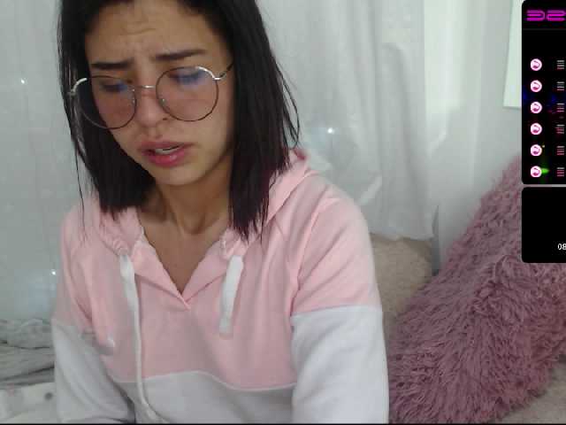 Oddajajo posnetke zaslona Cathryskyy