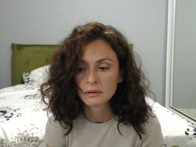 Oddajajo posnetke zaslona CattyJane