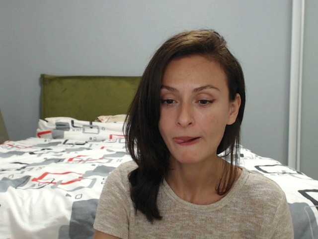 Oddajajo posnetke zaslona CattyJane