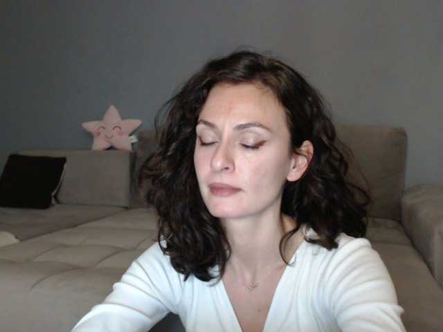 Oddajajo posnetke zaslona CattyJane