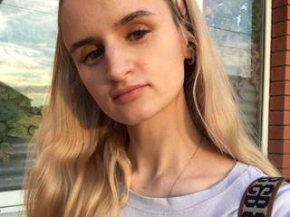 Erotični video klepet CaxarAleksis