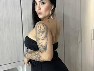 Erotični video klepet CelesteCourtney