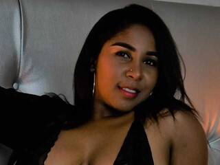 Erotični video klepet Cellestee