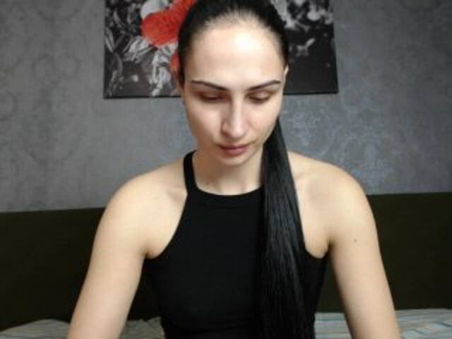 Oddajajo posnetke zaslona charlenebea