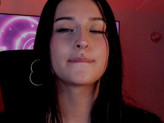 Erotični video klepet Charlotte