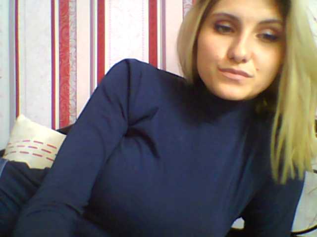 Oddajajo posnetke zaslona charltte