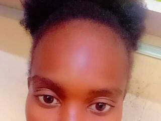 Erotični video klepet Charmydol