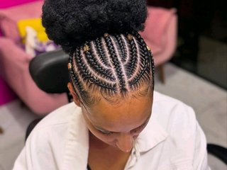 Erotični video klepet Chellah01