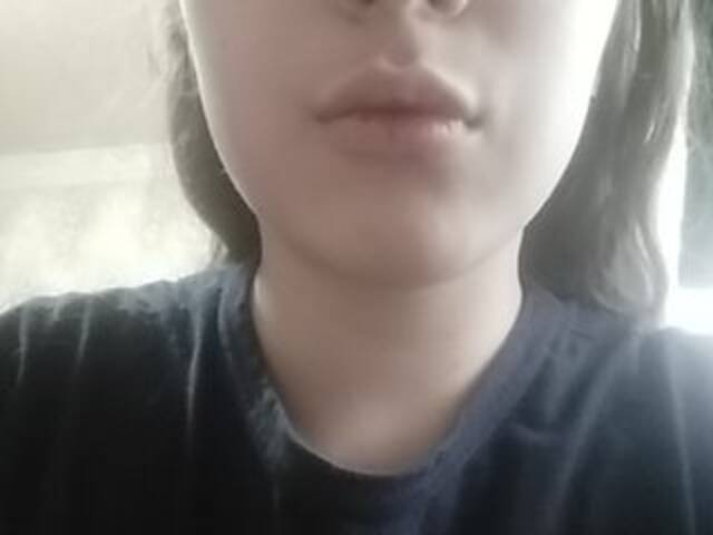 Oddajajo posnetke zaslona cherry-cake