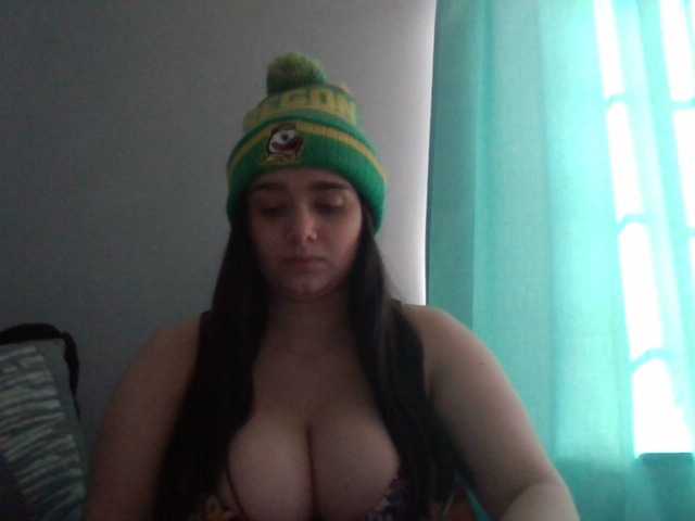 Oddajajo posnetke zaslona Cherryjames