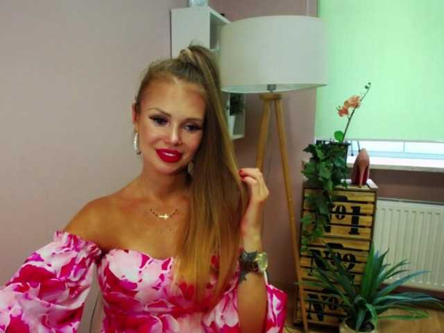 Oddajajo posnetke zaslona Cherylovex
