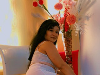 Erotični video klepet CHIQUICALIENTE