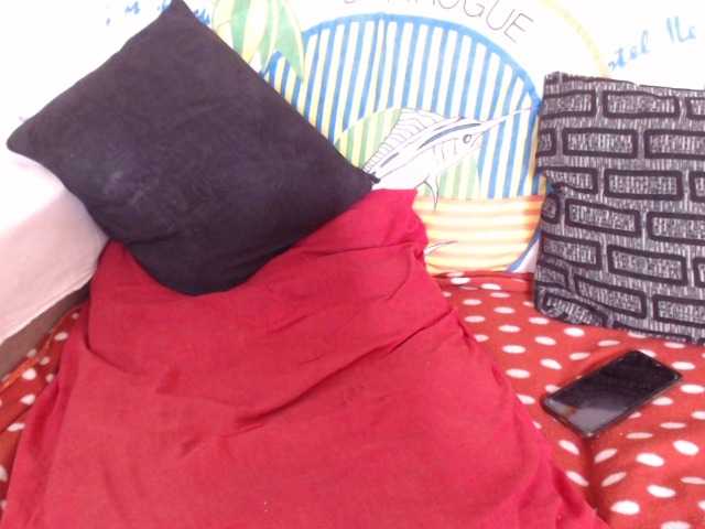 Oddajajo posnetke zaslona ChocEbony