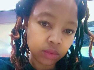 Erotični video klepet Chocolatelipsx