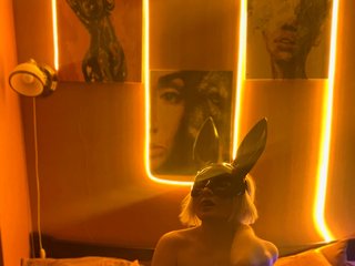 Erotični video klepet ChristineBlack