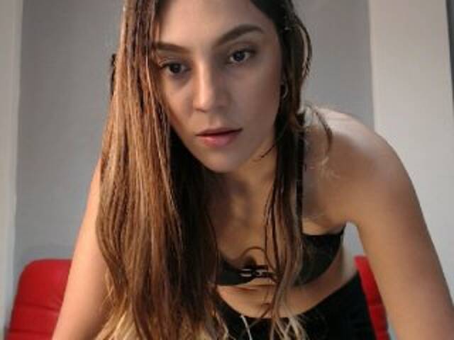 Oddajajo posnetke zaslona ChristyRay1